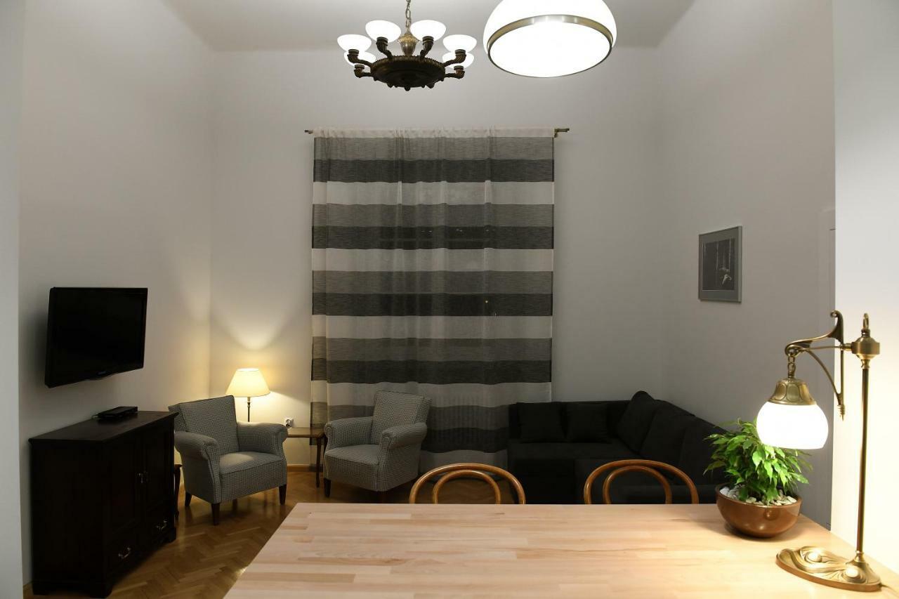Apartament Na Dlugiej Warsaw Ngoại thất bức ảnh